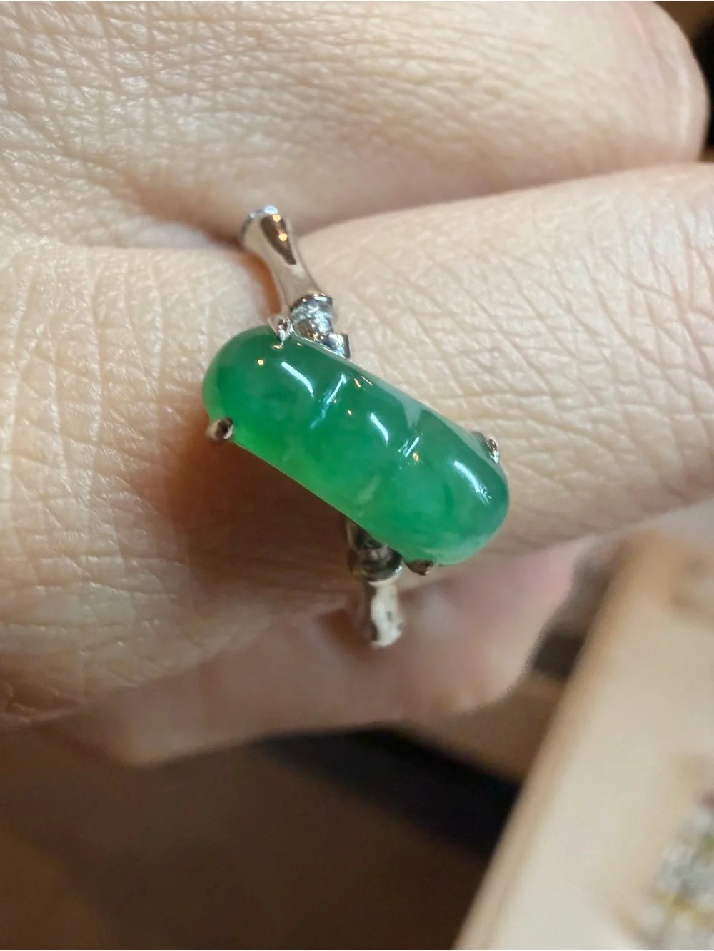 New Certified Natural Burmese Jadeite Jade Green Bean Ring
